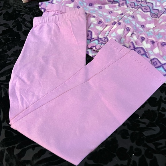 ADORABLE PURPLE AZTEC FLEECE HOODIE & LEGGINGS ๐๐๐ - Picture 6 of 8